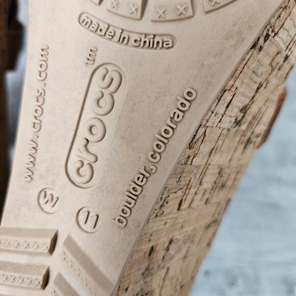 Crocs Women's A-Leigh Brown Leather Wedge Sandal Comfy Strappy Womens Size 11 - Picture 13 of 14